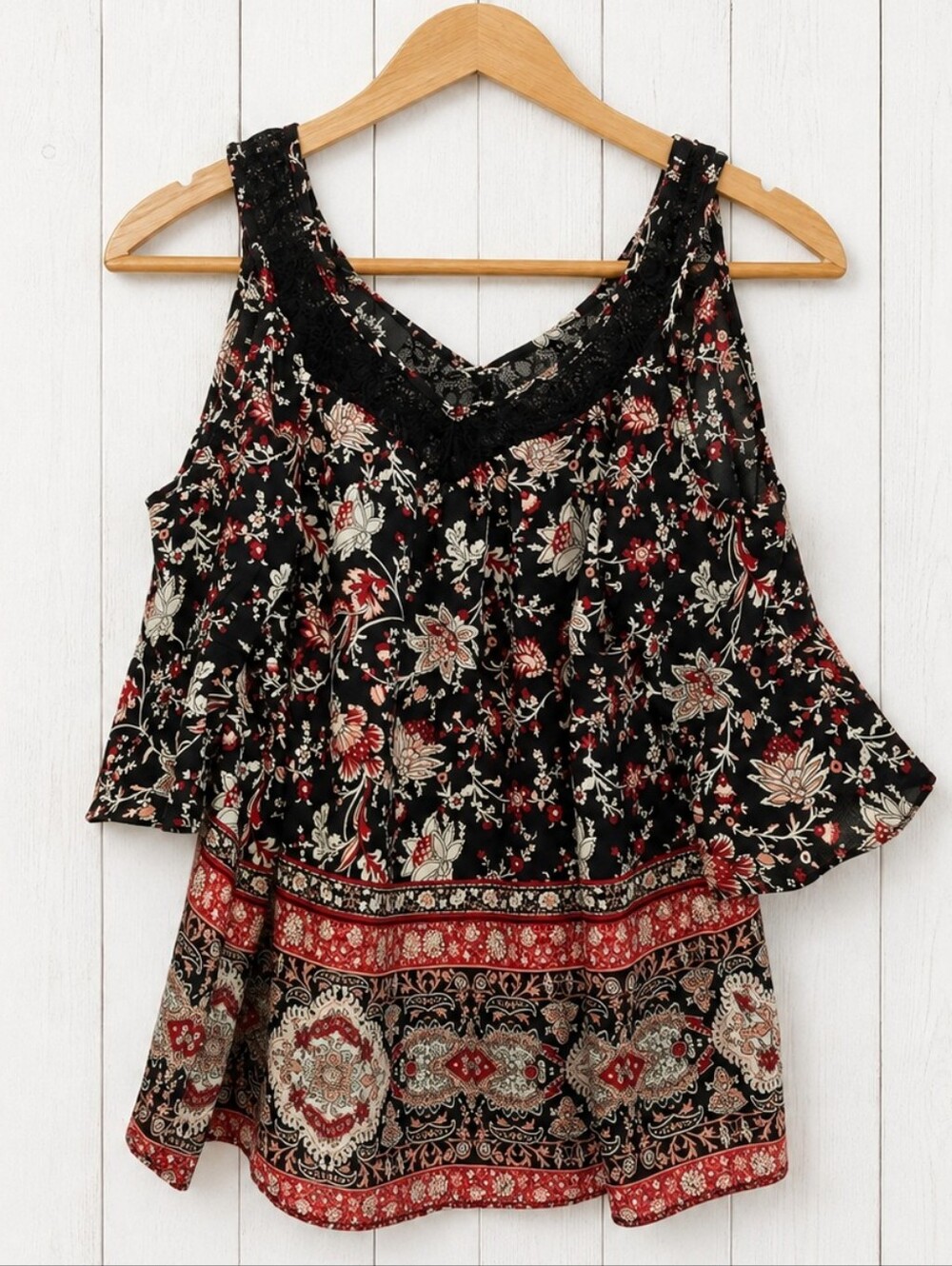 By & By Boho Floral Cold-Shoulder Tank Top - Size M